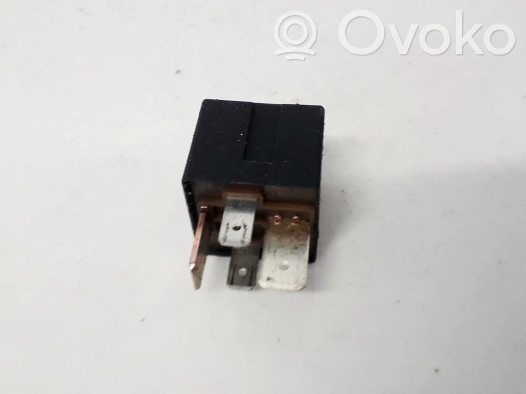 Altri relè   46520429,A727,46520429,A727