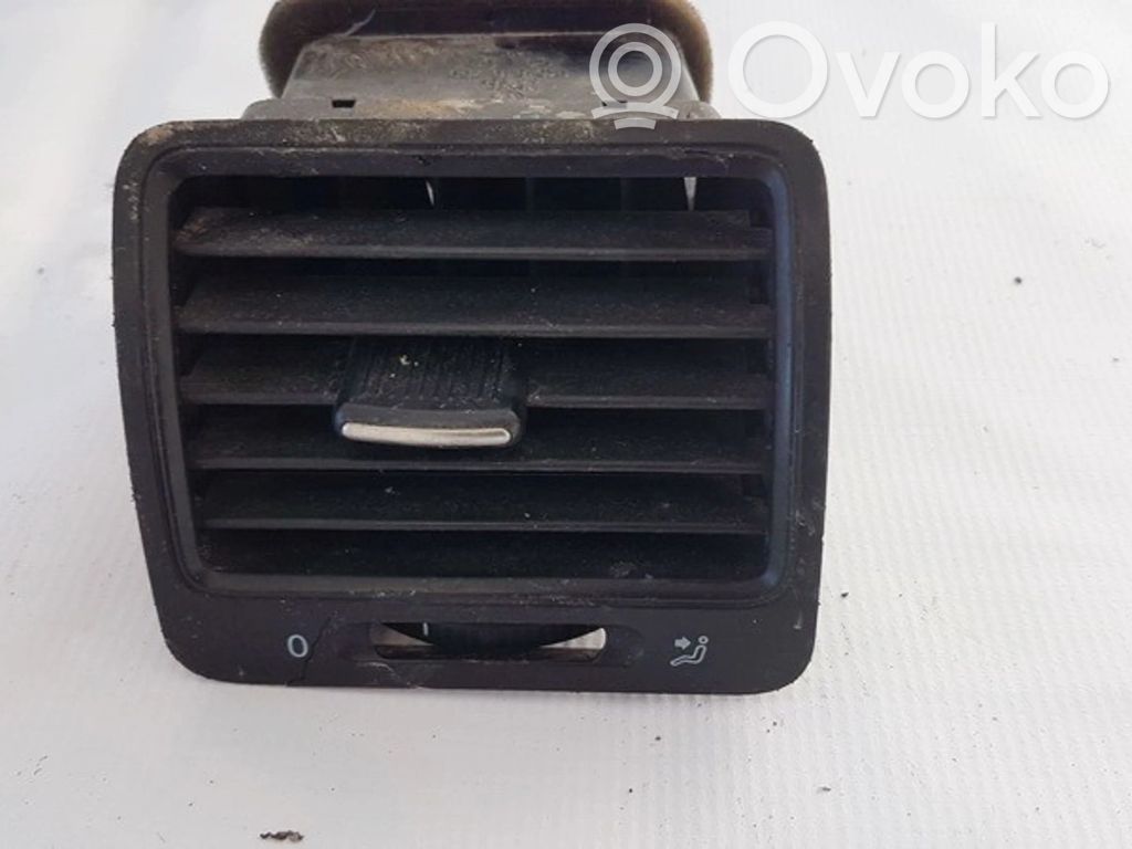 Volkswagen Golf V Luftausströmer Lüftungsdüse Luftdüse Mitte 