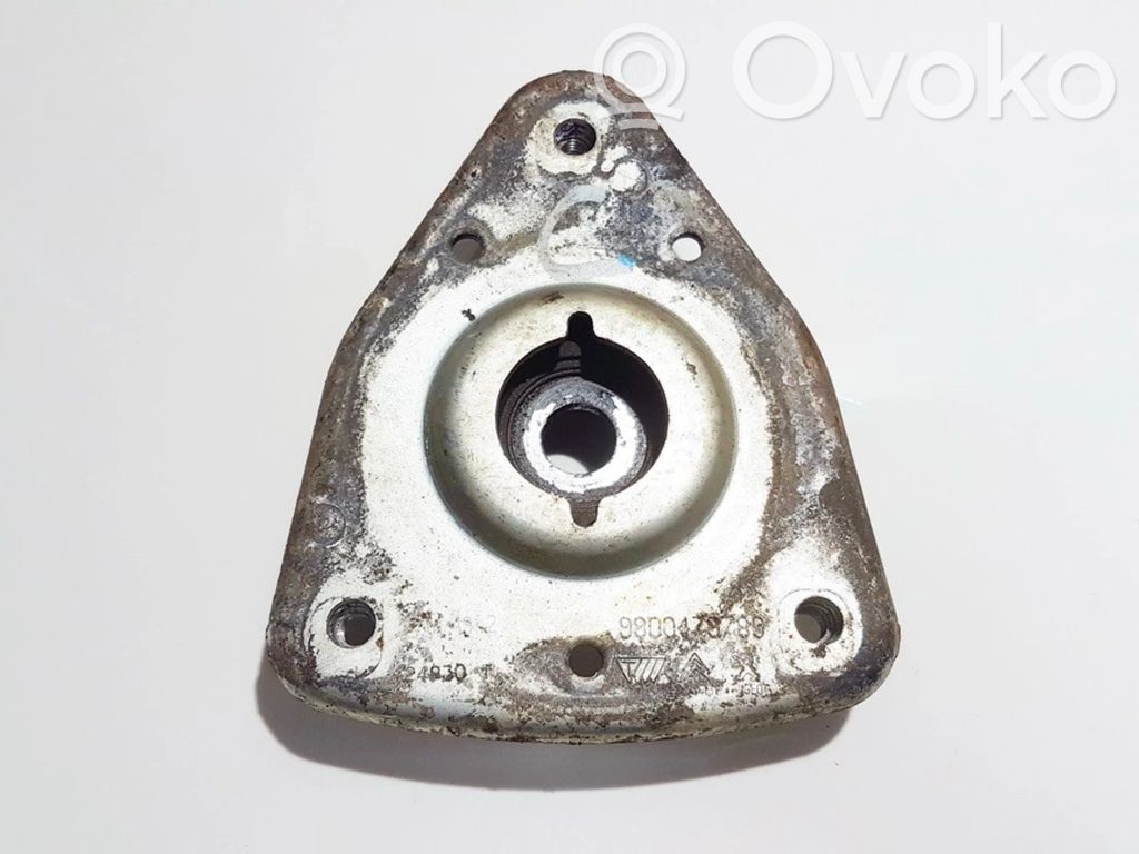 Opel Combo E Mocowanie sprężyny amortyzatora 