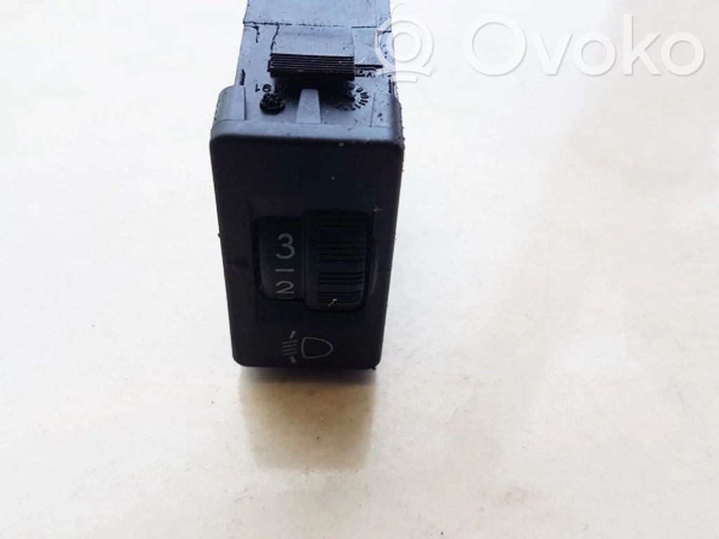 Peugeot 307 Comutator control nivel faruri 