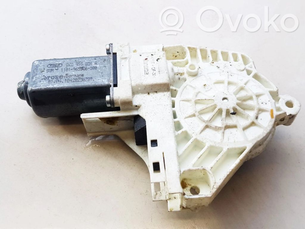 Audi A5 8T 8F Motorino alzacristalli della portiera anteriore 