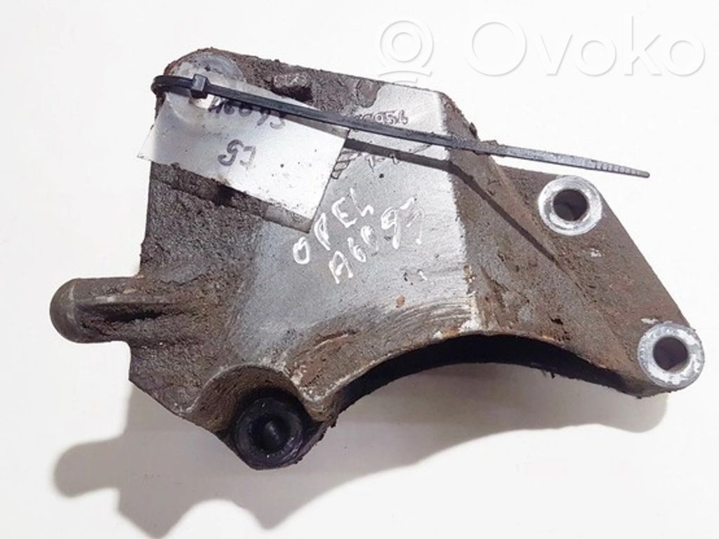 Engine mounting bracket   9156954,9156954