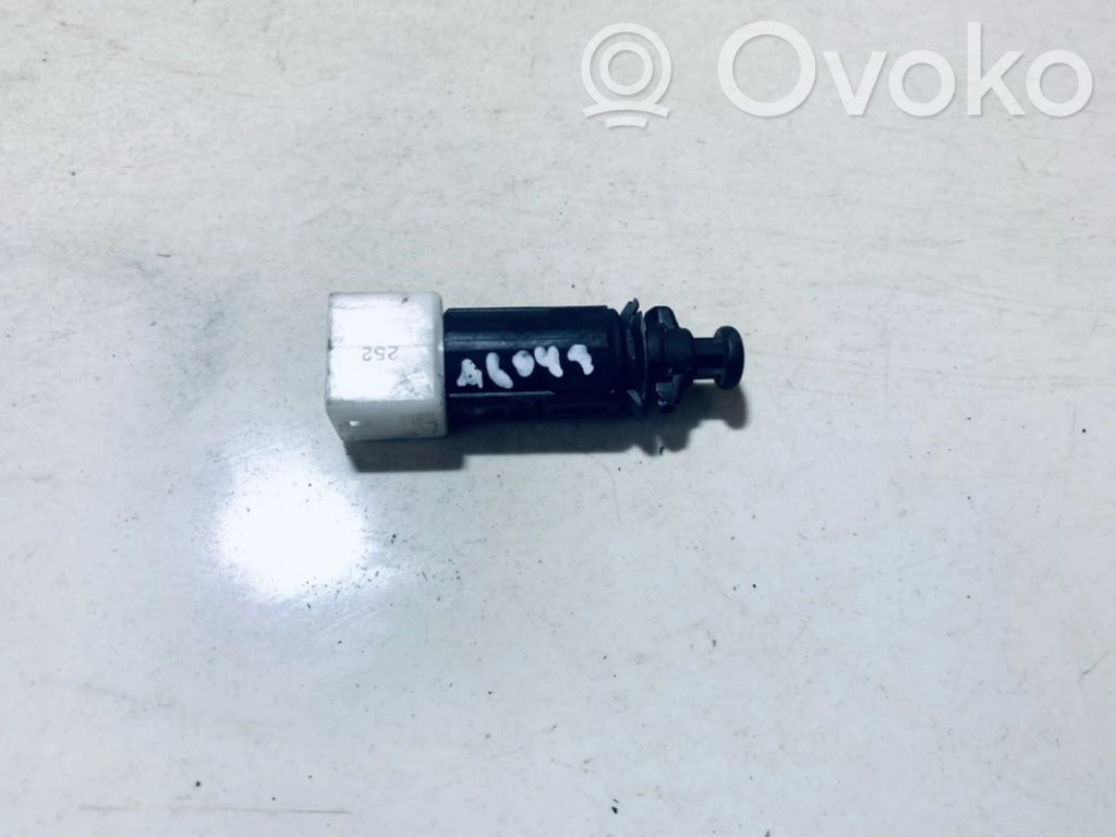Comutator senzor pedală frână   414988,414988