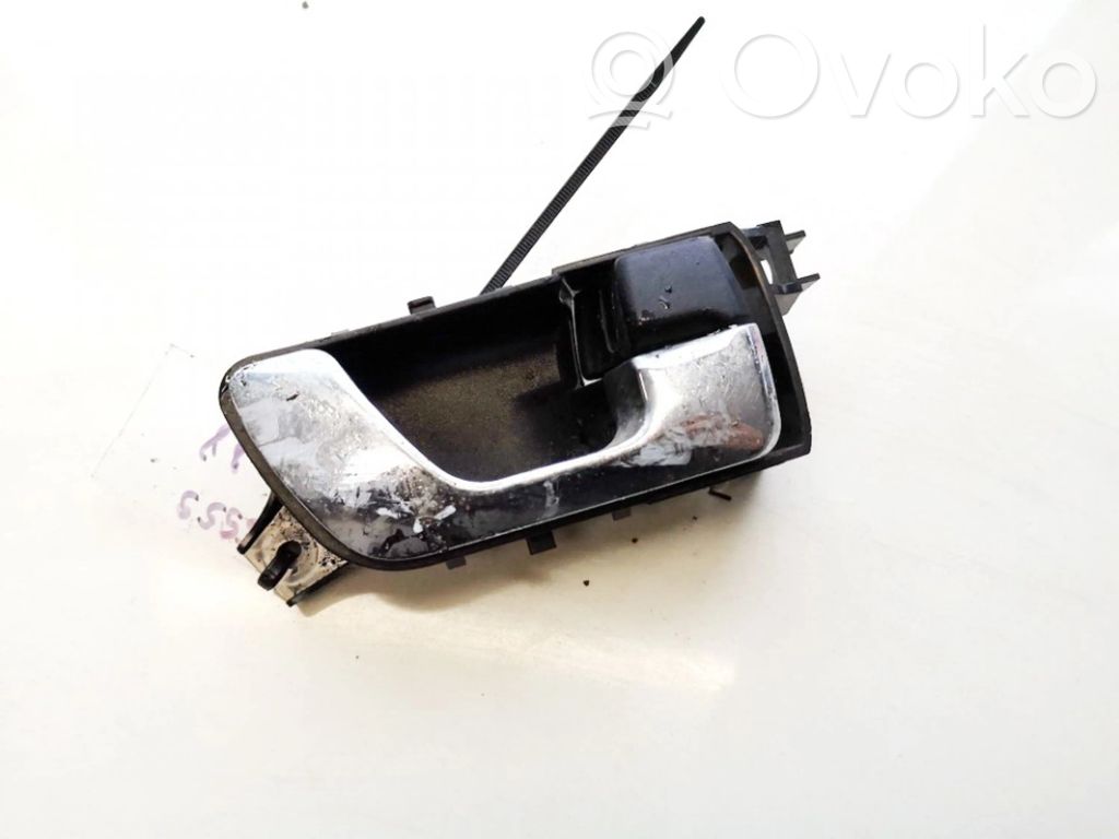 Mitsubishi Pajero Etuoven sisäkahva 