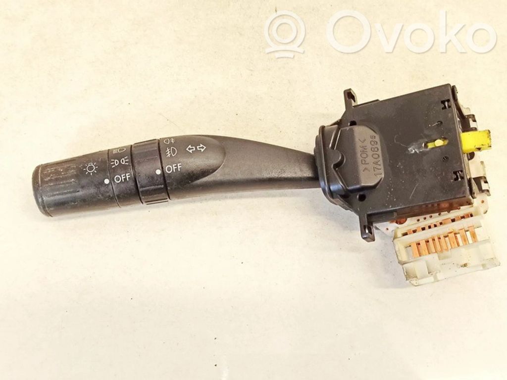 Subaru Outback Leva indicatori