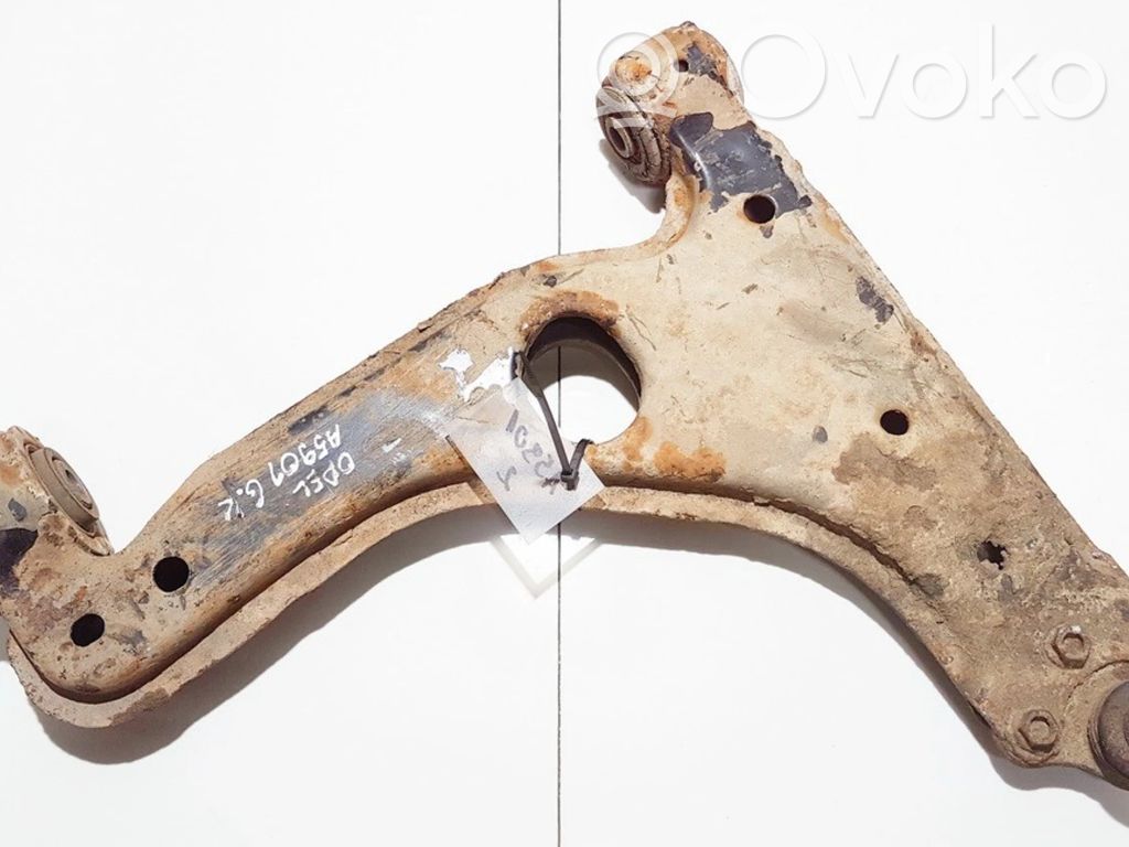 Opel Vectra B Braccio di controllo sospensione anteriore inferiore/braccio oscillante