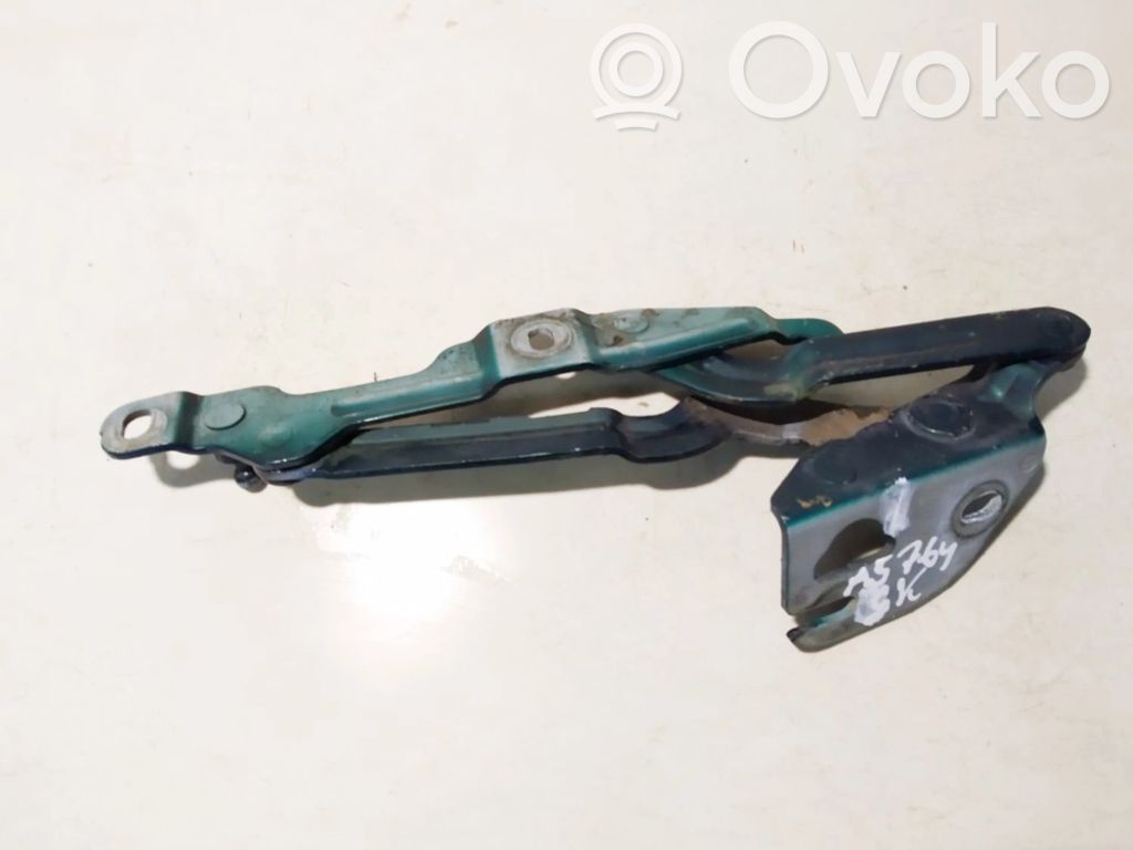 Audi A4 S4 B5 8D Tailgate/trunk/boot hinge 