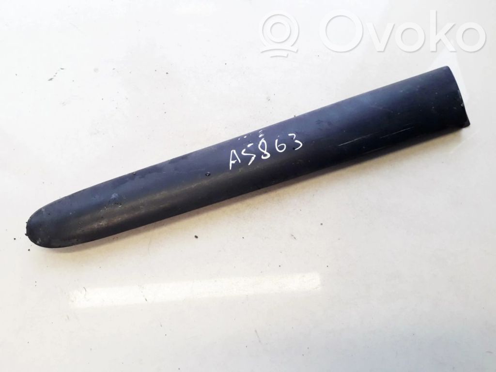 Peugeot 206 Apărătoare aripă spate 