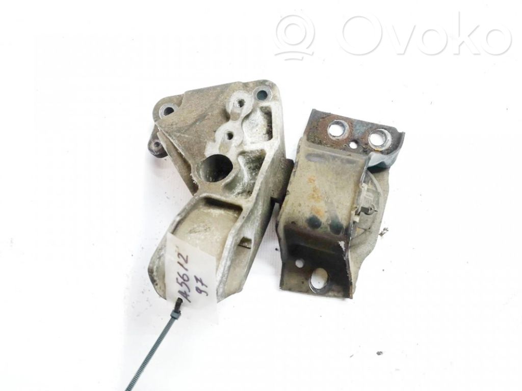 Engine mount bracket   11210BN702,11210BN702