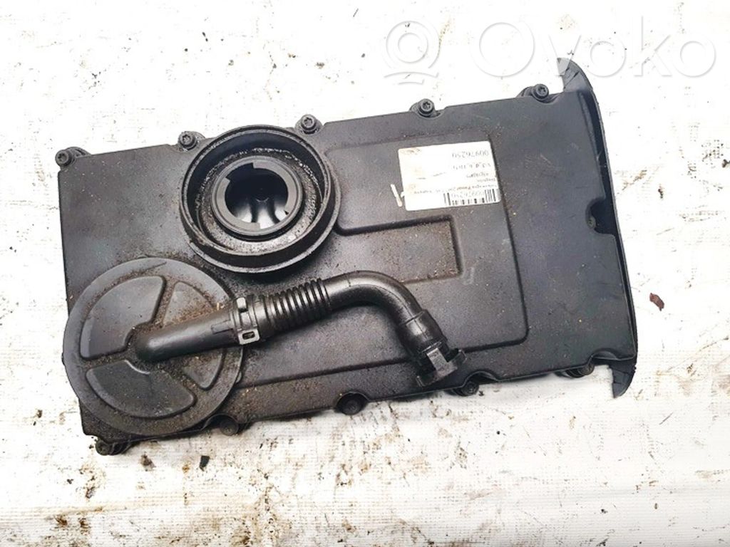 Ventildeckel   03G103475,03G103475
