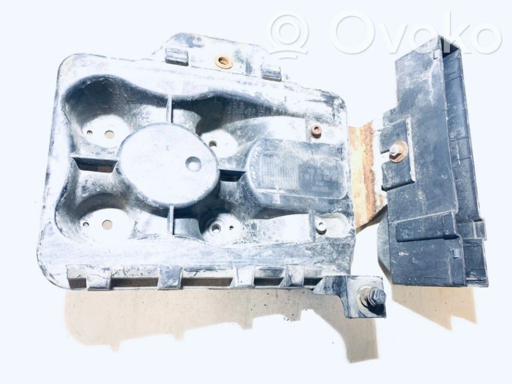 Batteriekasten   1J0804373A,1J0804373A