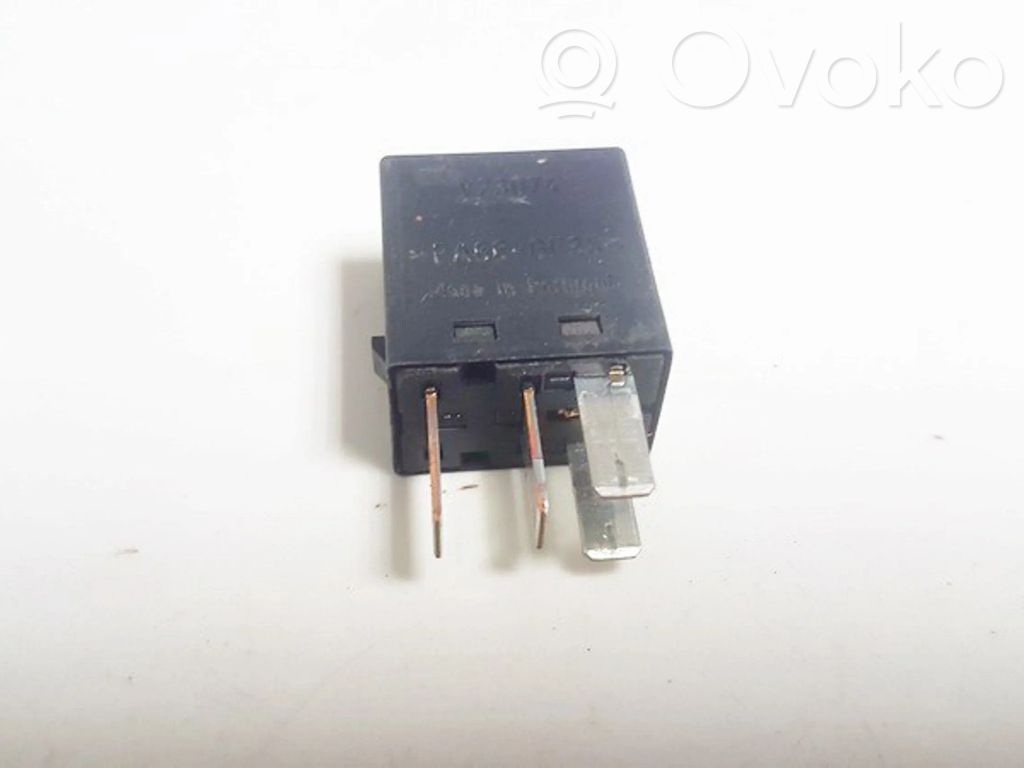 Autres relais   MB953382,A1001X7,A1001X7,MB953382