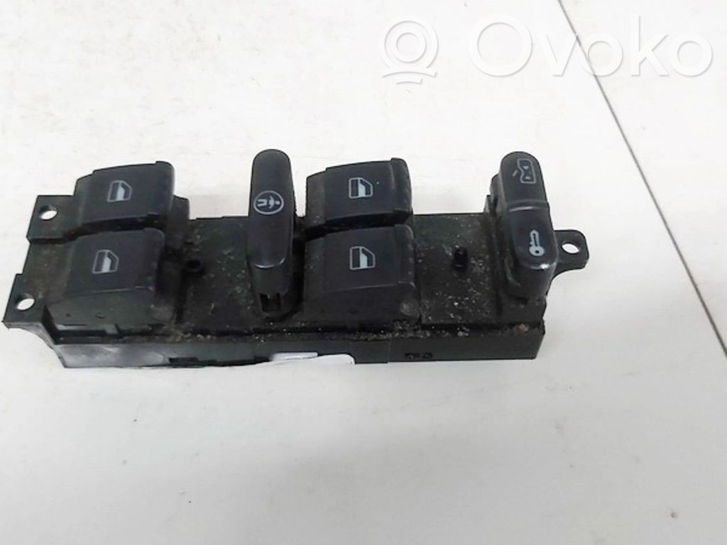 Comutator comandă geamuri electrice   1J4959857,03755000,03755000,1J4959857