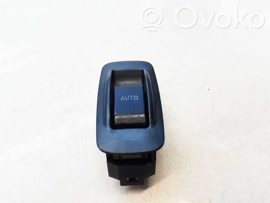 Toyota Corolla E120 E130 Interruttore di controllo dell’alzacristalli elettrico 