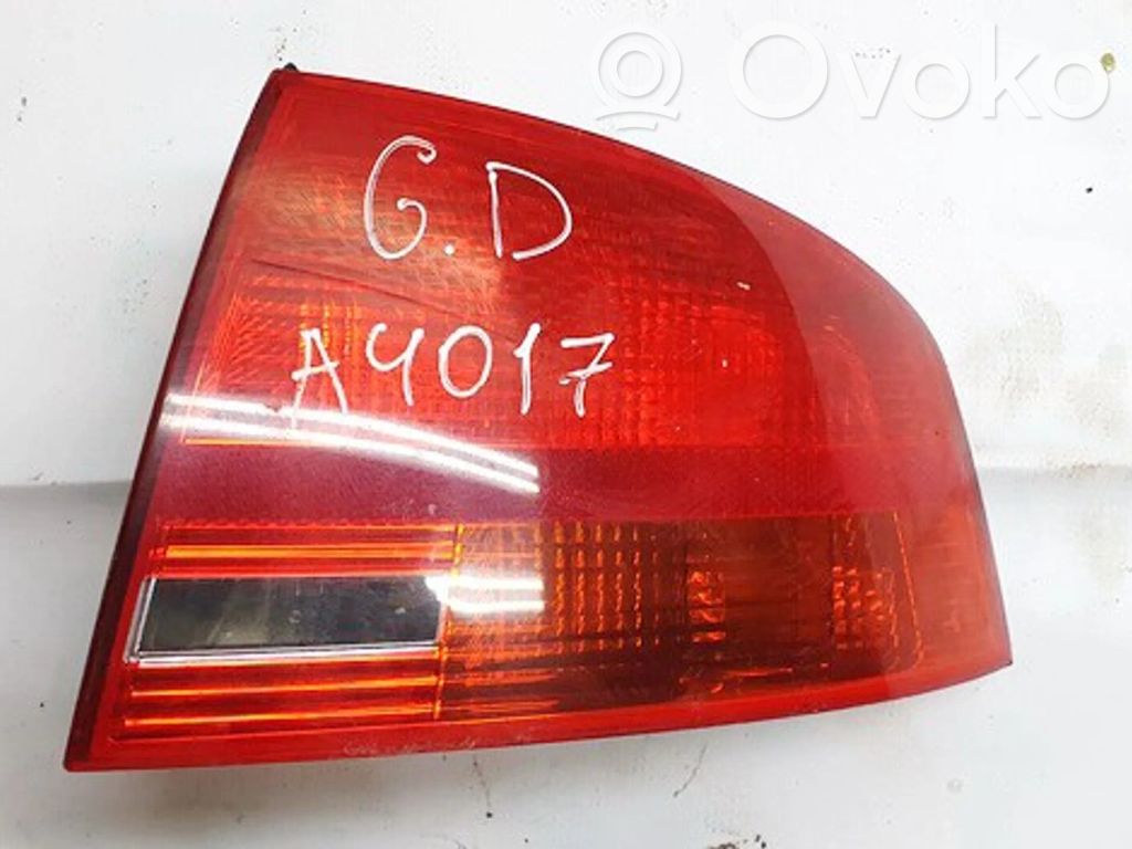 Audi A4 S4 B7 8E 8H Lampă spate în caroserie 