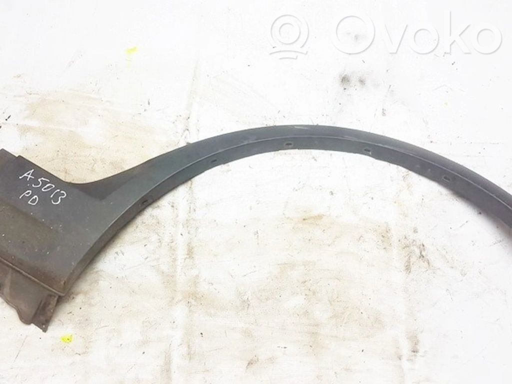 BMW X3 E83 Rivestimento passaruota anteriore