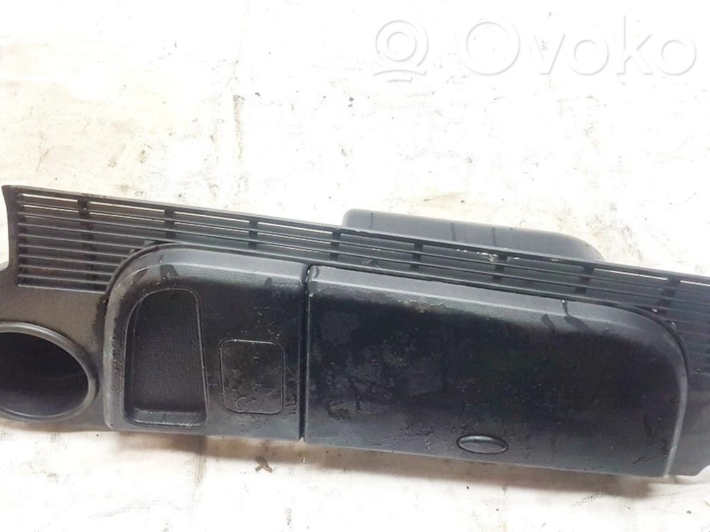 Land Rover Discovery 3 - LR3 Schowek deski rozdzielczej 