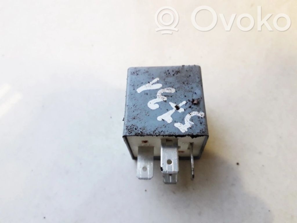 Otros relés   3B0911251,WL061237009,3B0911251,WL061237009