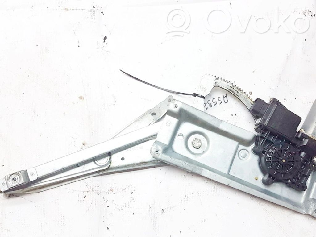 Opel Vectra B Alzacristalli del portellone scorrevole con motorino