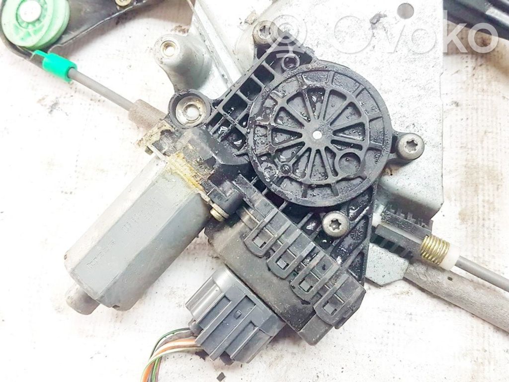 Ford Focus Motorino alzacristalli della portiera anteriore