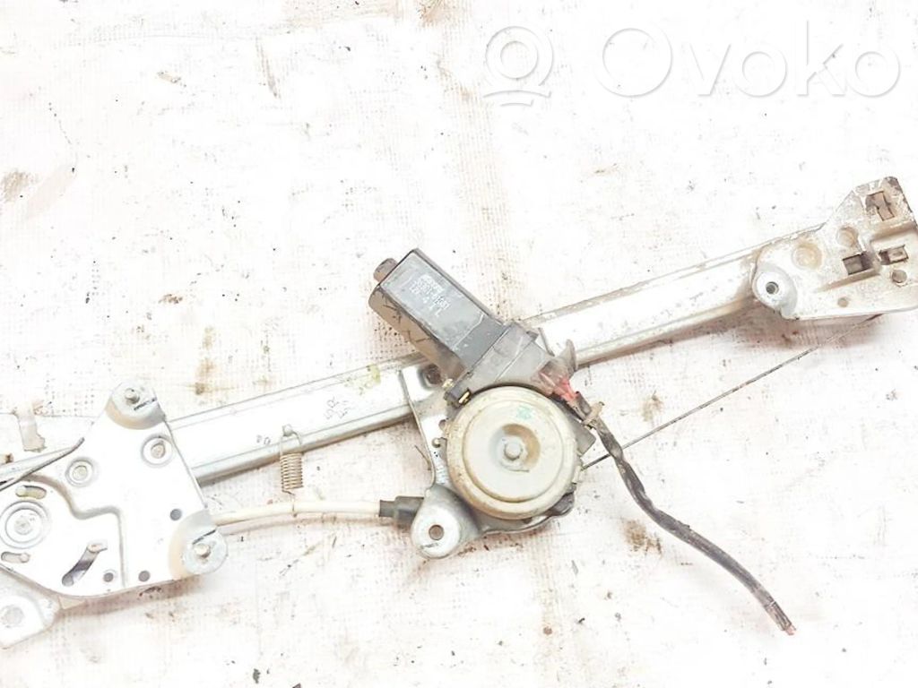 Mazda 626 Regulador con motor de la ventanilla de la puerta corredera