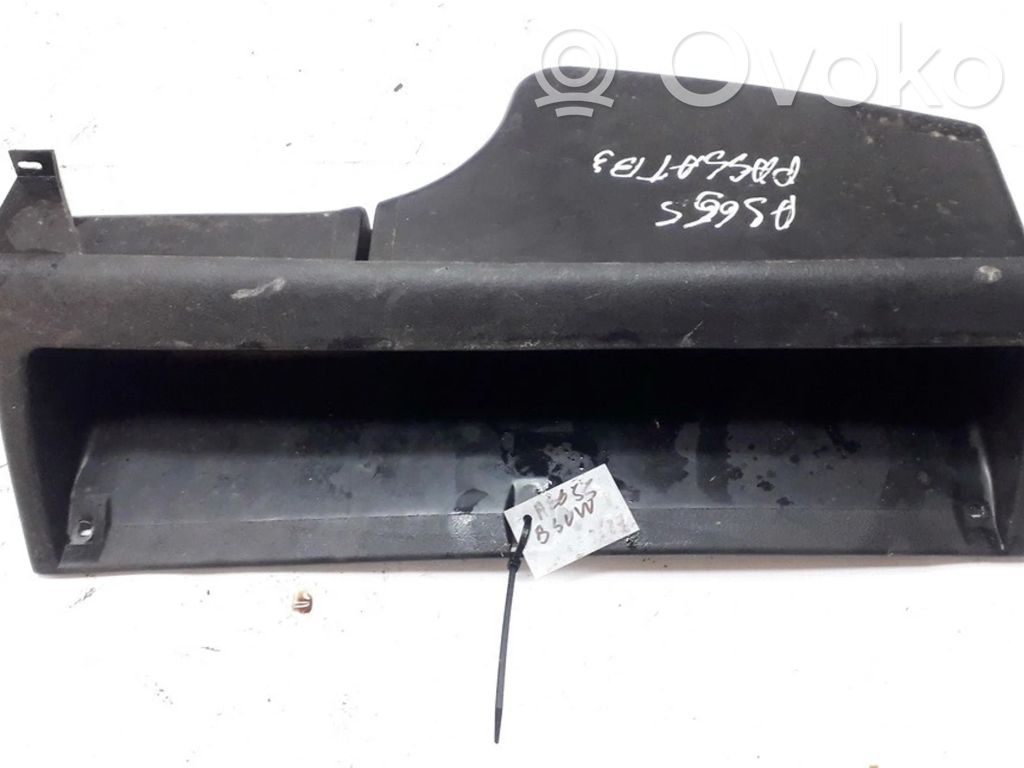 Volkswagen PASSAT B3 Handschuhfach