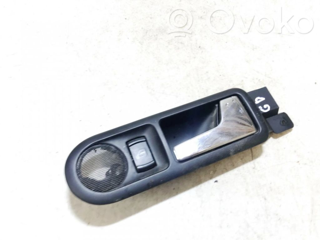 Volkswagen PASSAT B5 Maniglia interna per portiera posteriore