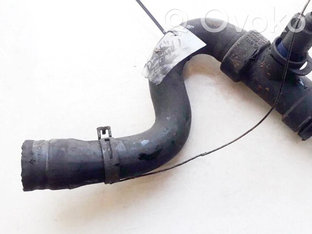 Audi A6 S6 C5 4B Conductă/furtun lichid de răcire motor 