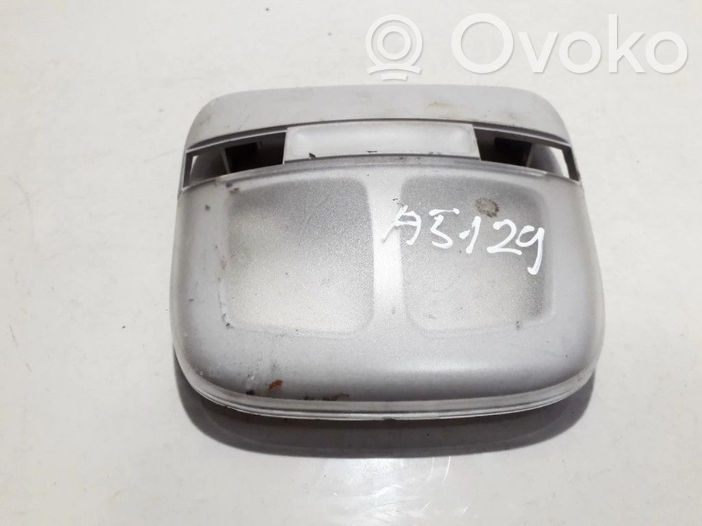 Subaru Impreza I Altra parte interiore 