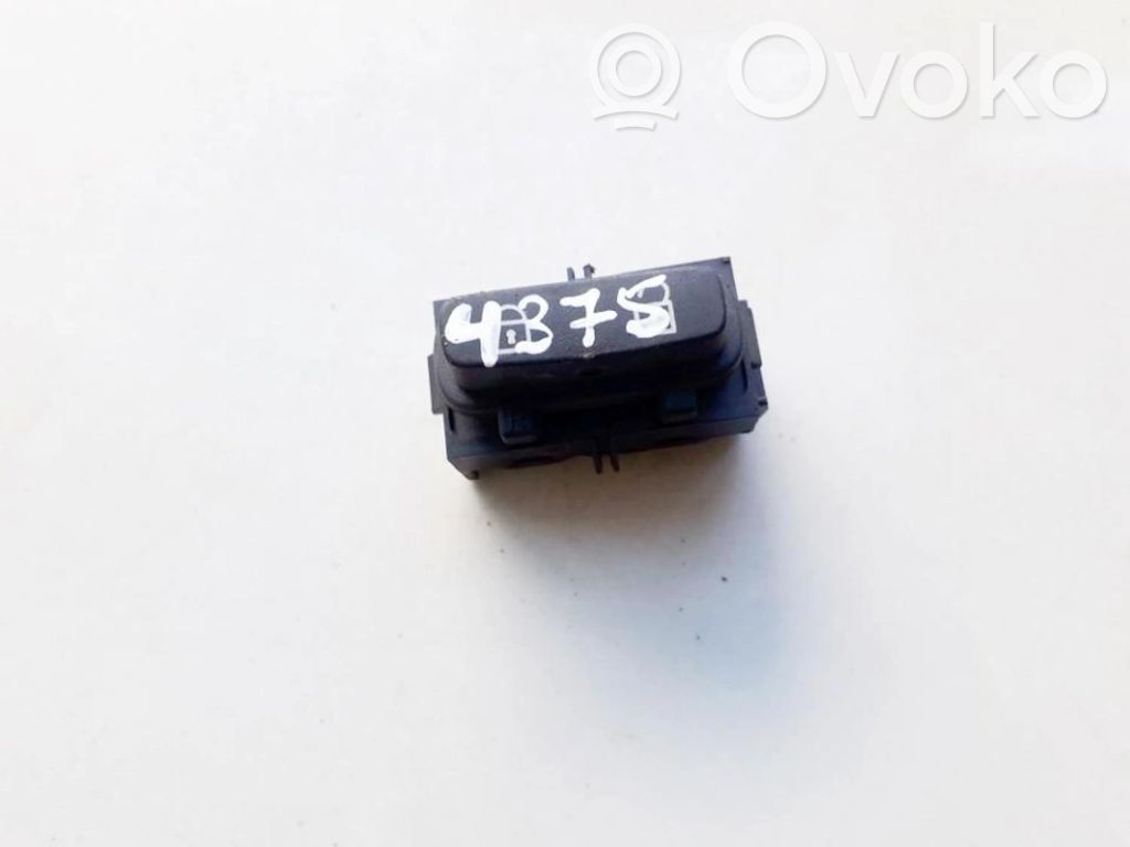 Volvo V70 Interruttore a pulsante della chiusura centralizzata