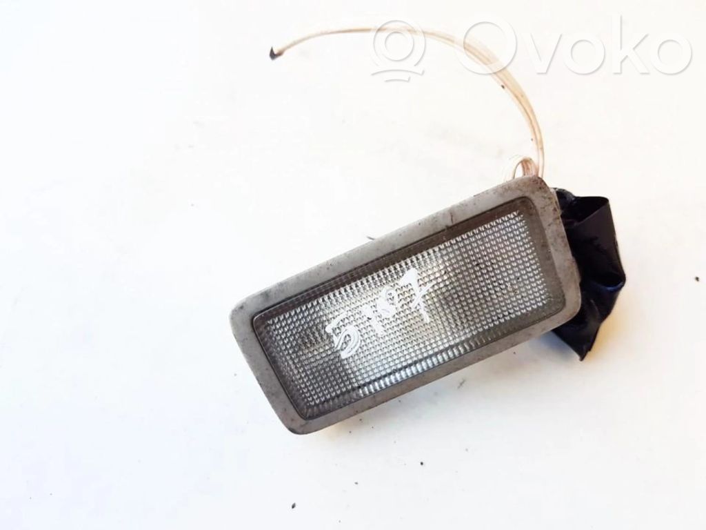 Toyota Avensis T270 Lampă scaun spate