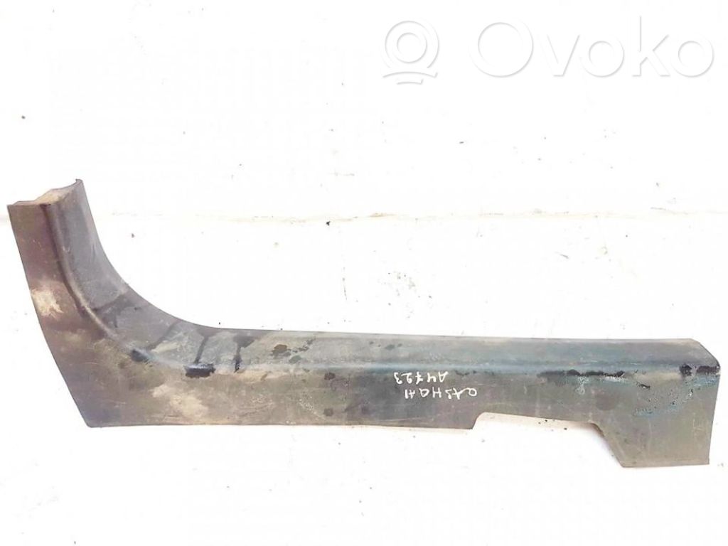 Nissan Qashqai+2 Capac prag față 