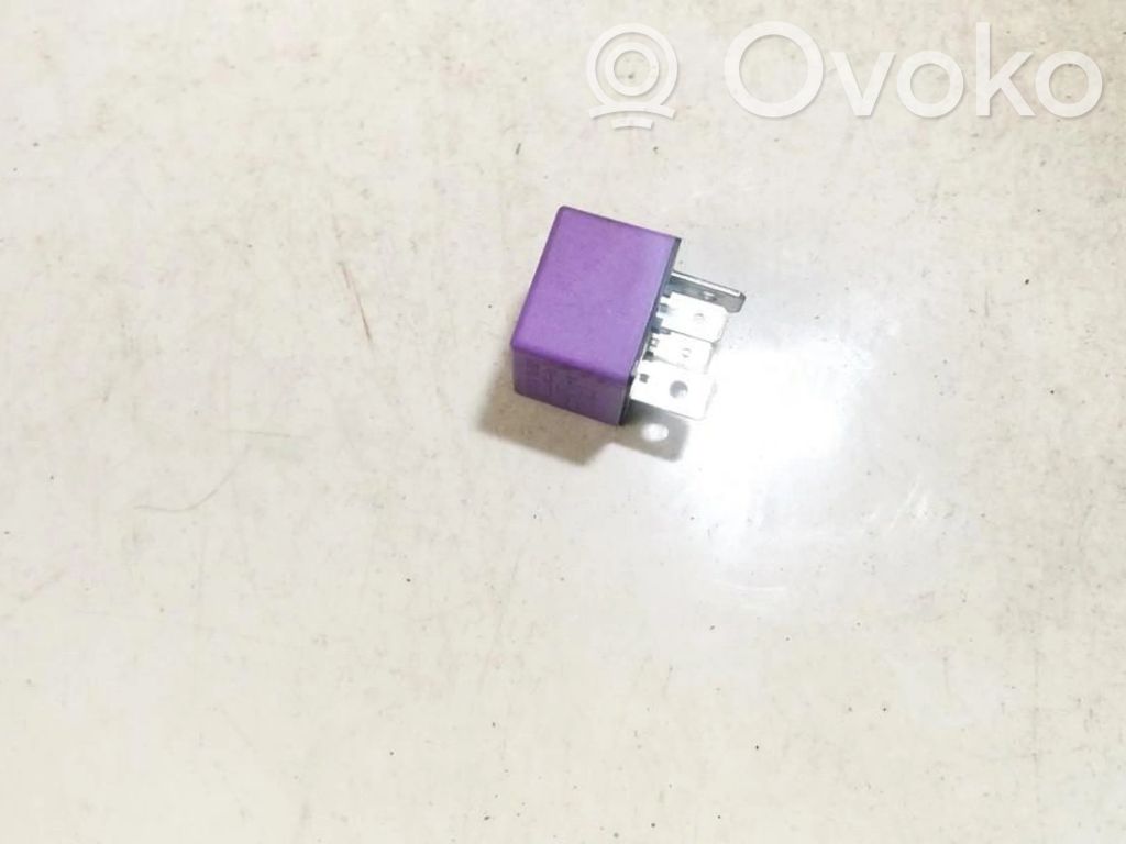 Otros relés   50A03525,50A03525
