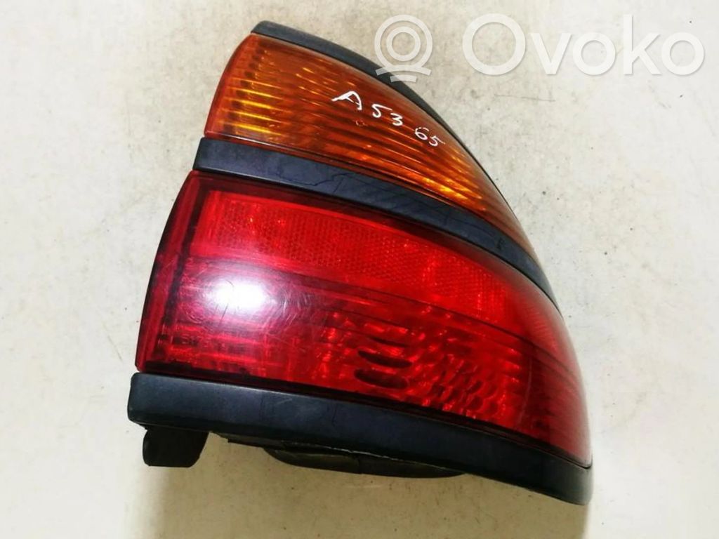 Renault Laguna I Lampă spate în caroserie 