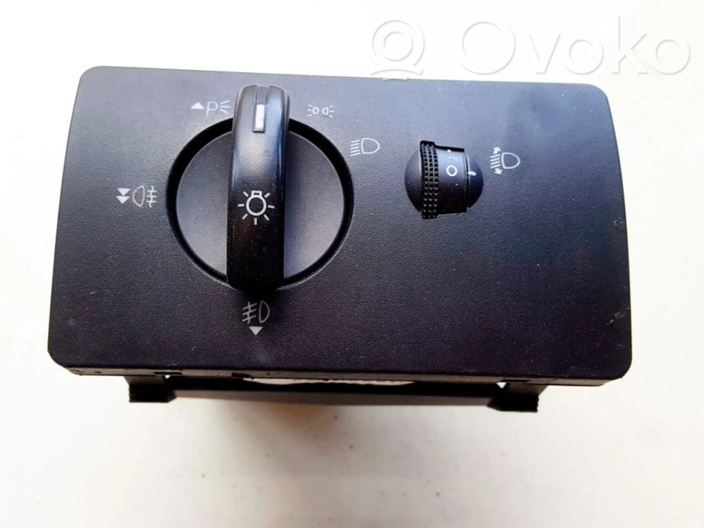 Interrupteur d’éclairage   4S7T13A024BA,4S7T13A024BA