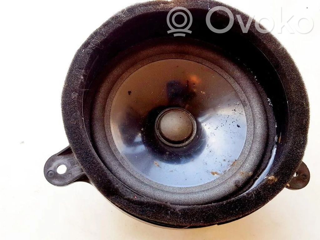Subaru Forester SH Etuoven kaiutin 