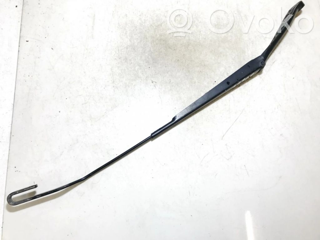 Peugeot 307 Wischerarm vorne 