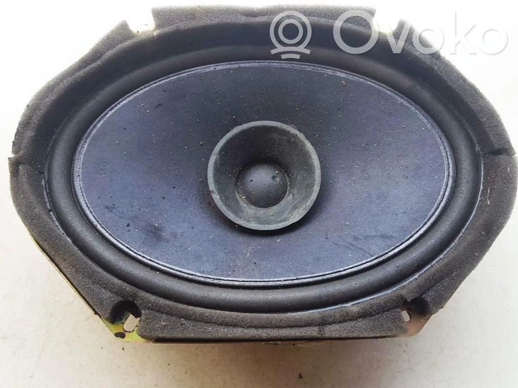 Altavoz de la puerta delantera   GJ6A66960,GJ6A66960
