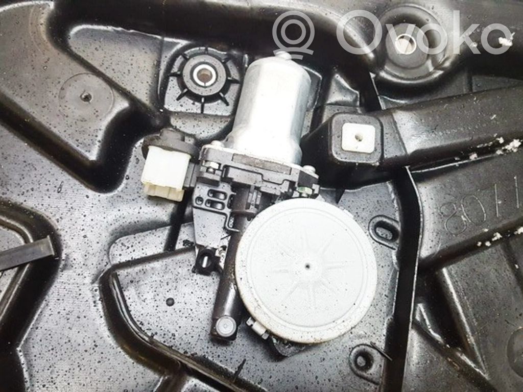 Nissan X-Trail T31 Motor macara geam ușă față 
