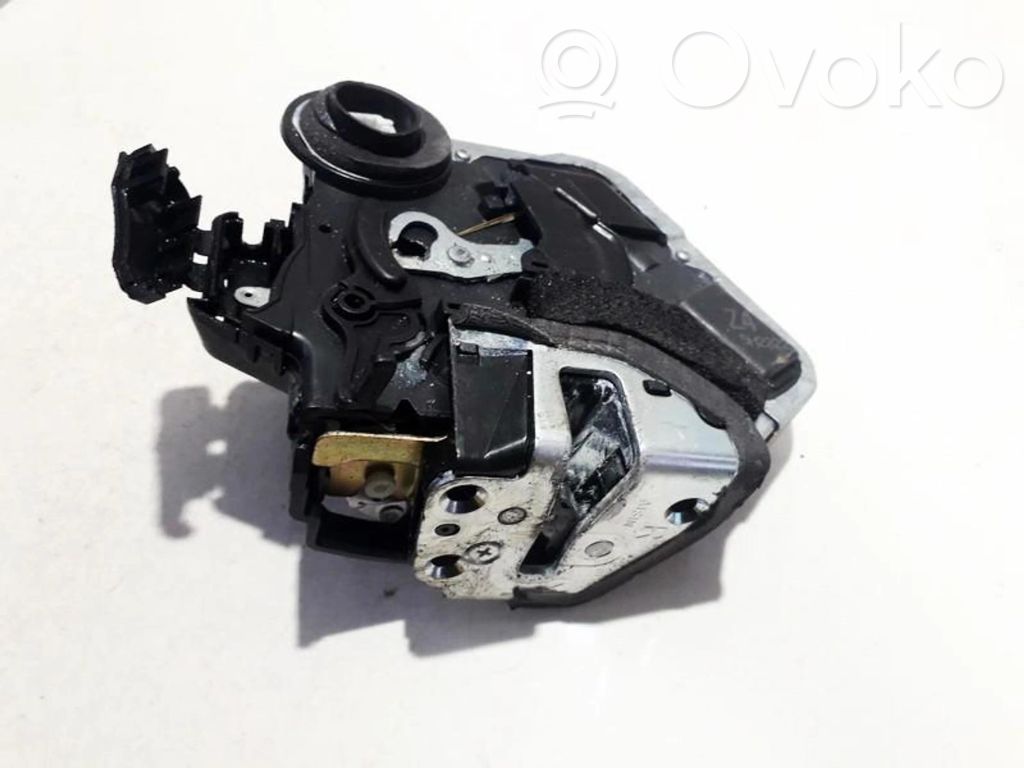 Zamek drzwi przednich   Z45H2222,Z45H2222