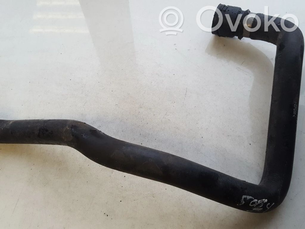 Volkswagen PASSAT B5.5 Kühlleitung / Kühlschlauch 