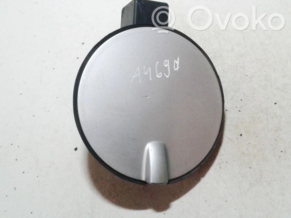Opel Astra H Sportello del serbatoio del carburante 