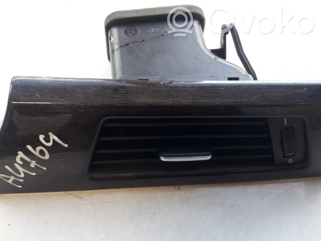 BMW 3 E90 E91 Grilă ventilație/ramă laterală bord 