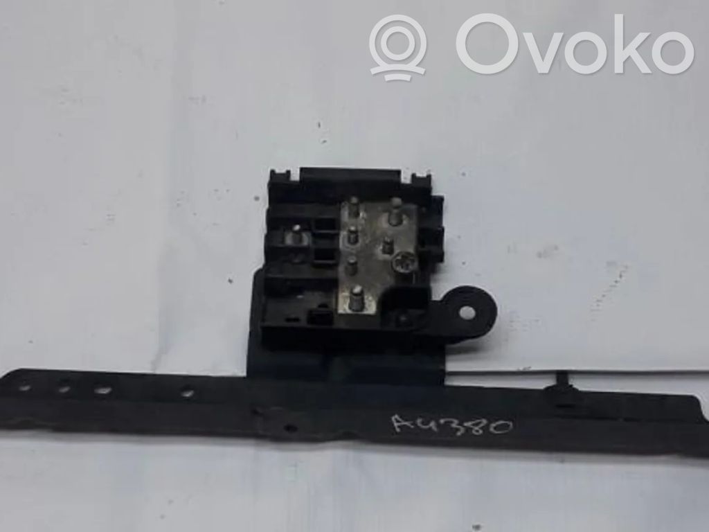 Audi A4 S4 B8 8K Muu ulkopuolen osa 