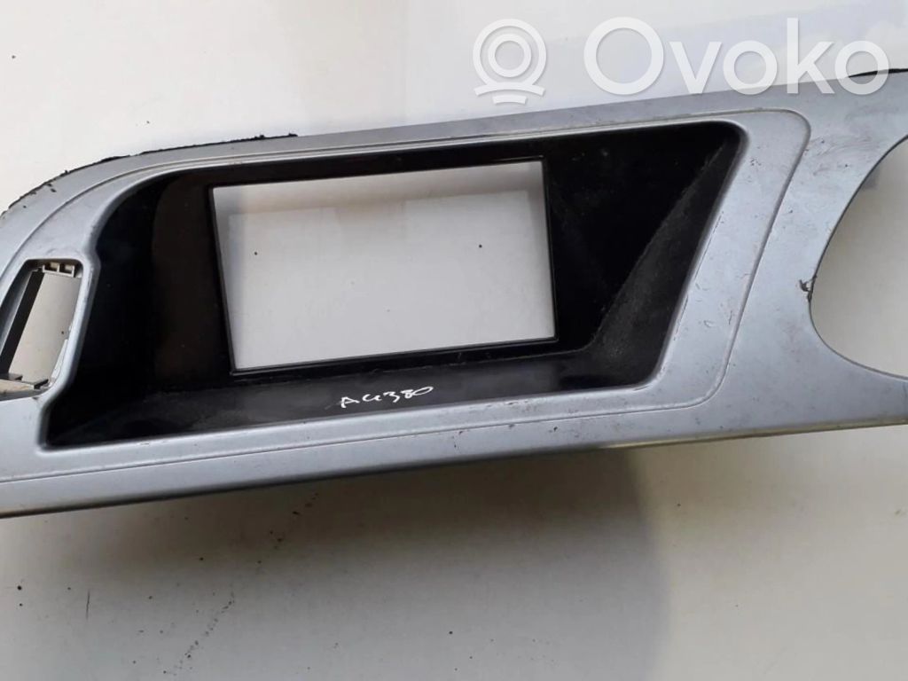 Altra parte interiore   8K2857185G,8K2857185G