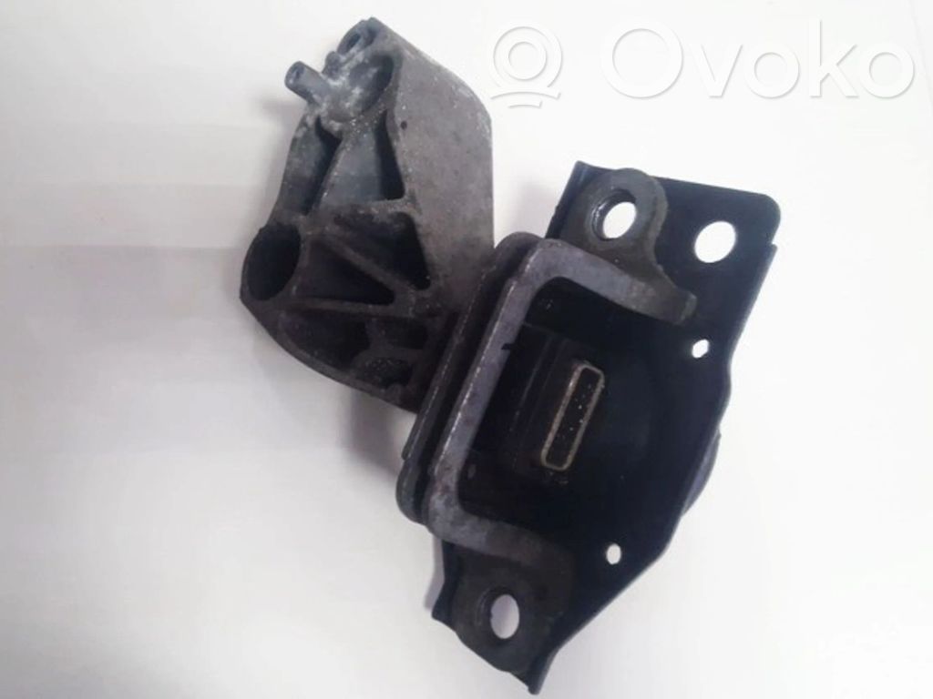 Nissan Qashqai Supporto di montaggio del motore 