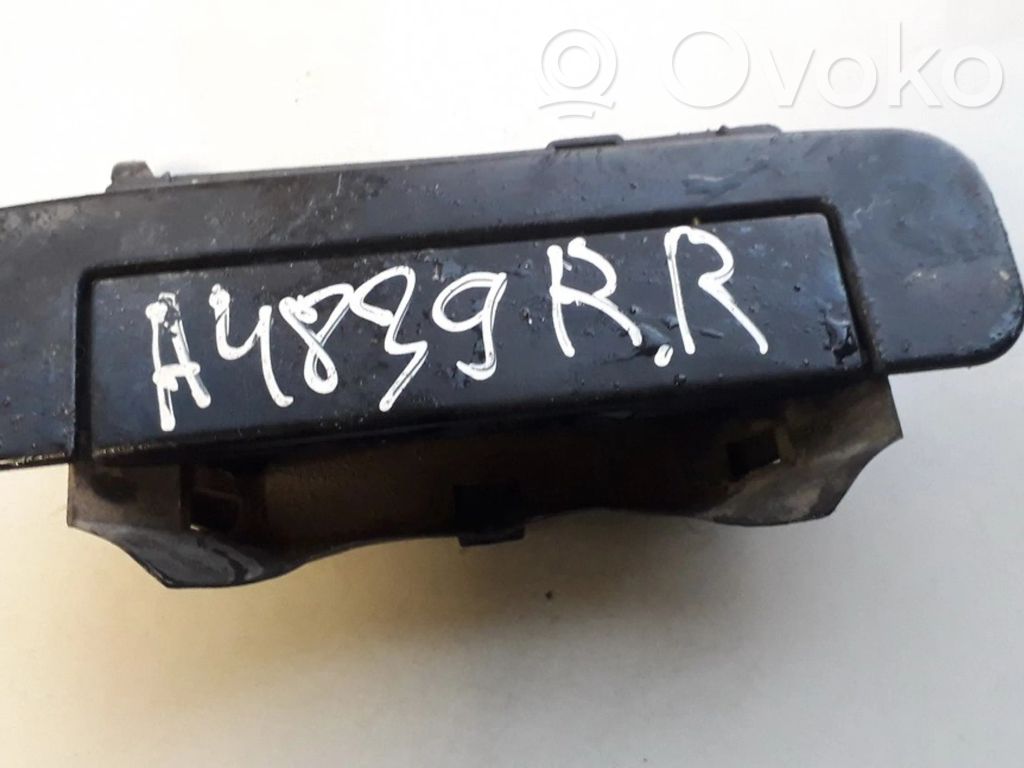 Manecilla externa puerta delantera   4A0839206D,4A0839206D