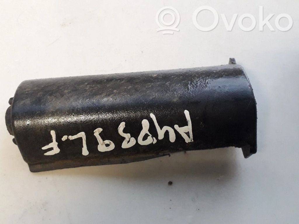 Audi A4 S4 B5 8D Moldura de la aleta trasera 