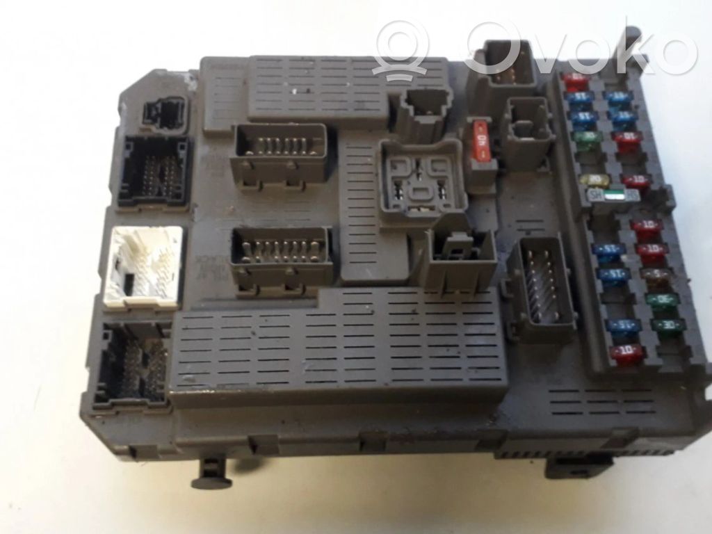 Citroen C5 Module confort 