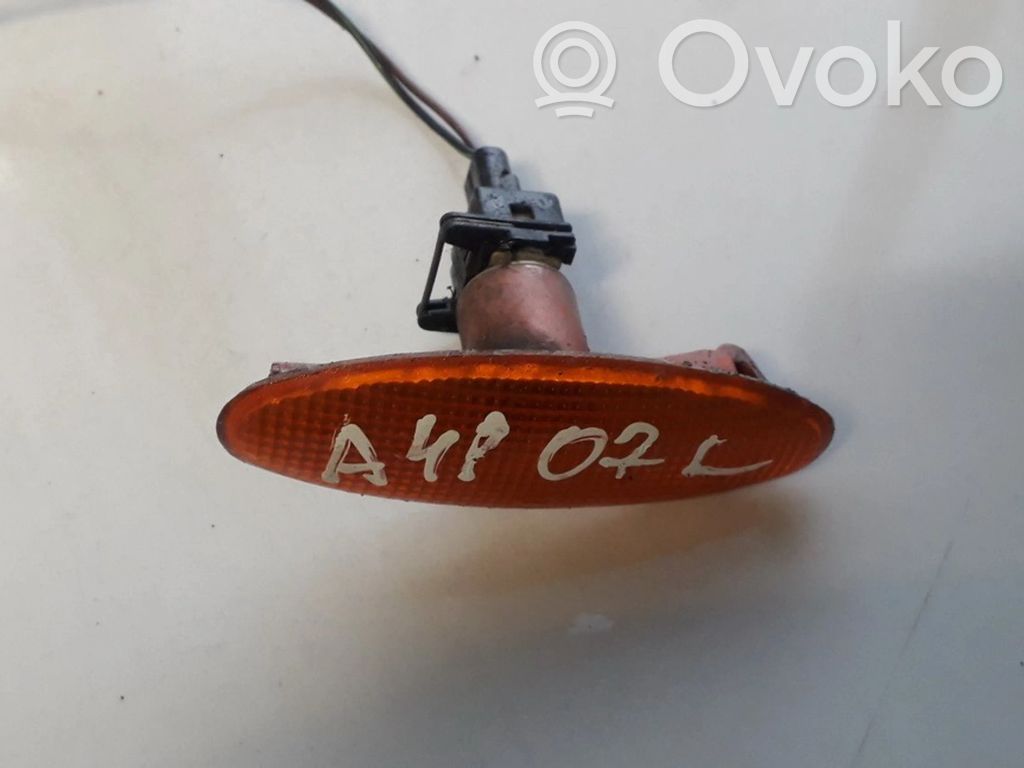 Ford Escort Indicatore di direzione del parafango anteriore